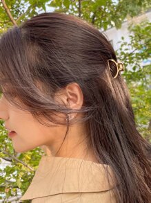 DAZY Minimalist Hair Claw For Daily Use For Girls Hairstyles Casual Claw Clips Hair Clips Hair Jaw Clip Hair Clamps Hair Clutch Hair Catcher Clip - Gold - View 5