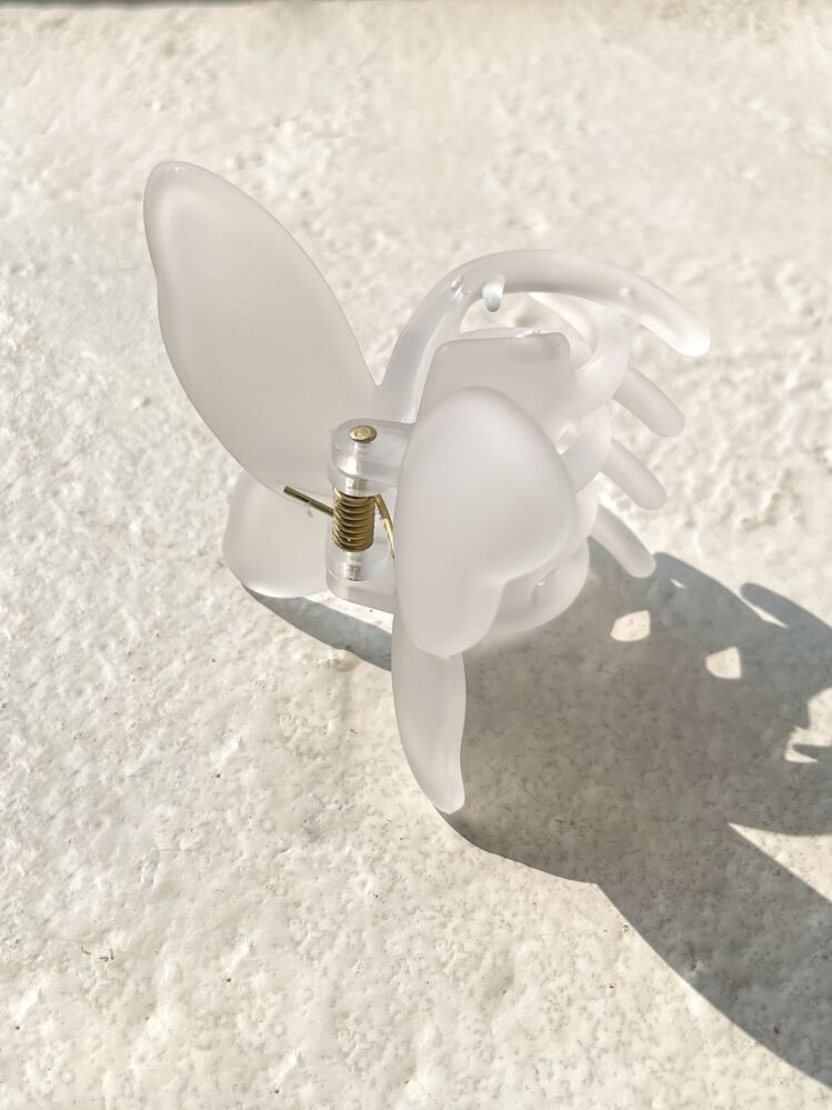 DAZY Solid Butterfly Design Hair Claw Cute - White - View 10