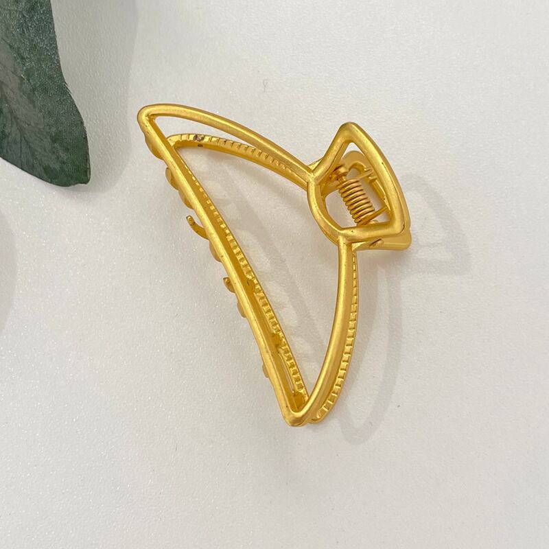 

Simple Hair Claw, Gold