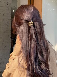 DAZY Minimalist Hair Claw For Daily Use For Girls Hairstyles Casual Claw Clips Hair Clips Hair Jaw Clip Hair Clamps Hair Clutch Hair Catcher Clip - Gold - View 10