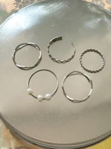 DAZY 5入組仿珍珠裝飾戒指 - 銀色 - 查看 5