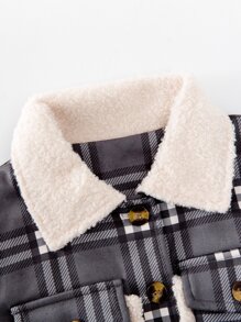 小女童格紋羊絨領口翻蓋口袋外套