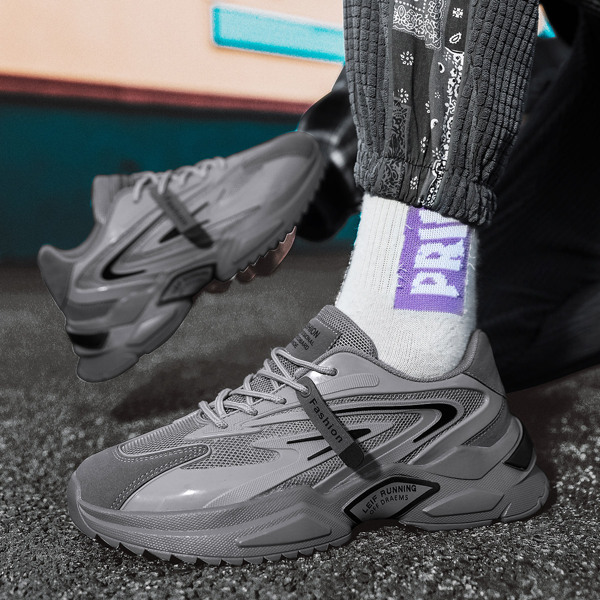 

Men Letter Graphic Breathable Lace-up Front Chunky Sneakers, Grey