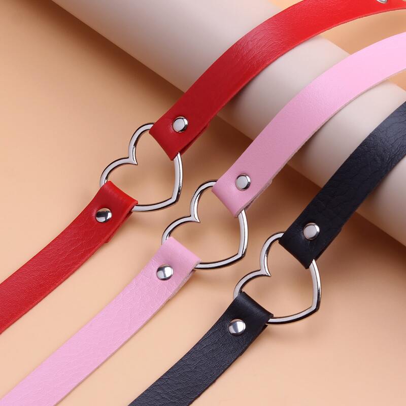 

3pcs Heart Decor Choker, Multicolor