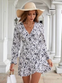 Allover Print Flounce Sleeve Belted Dress - Black and White - View 5