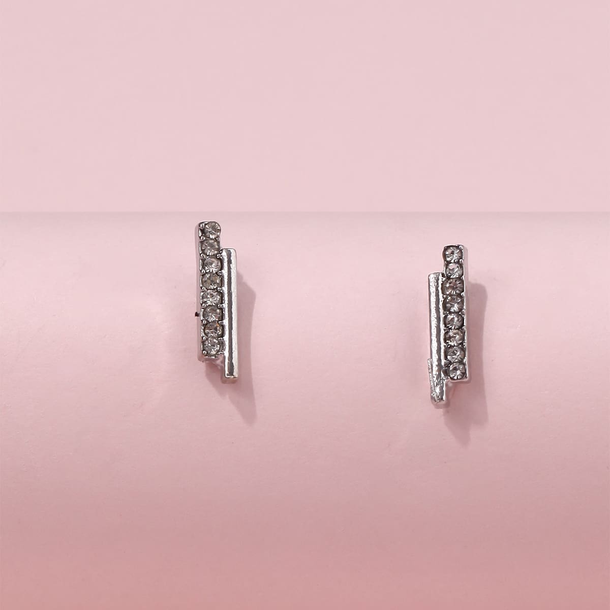 

Rhinestone Decor Stud Earrings, Silver