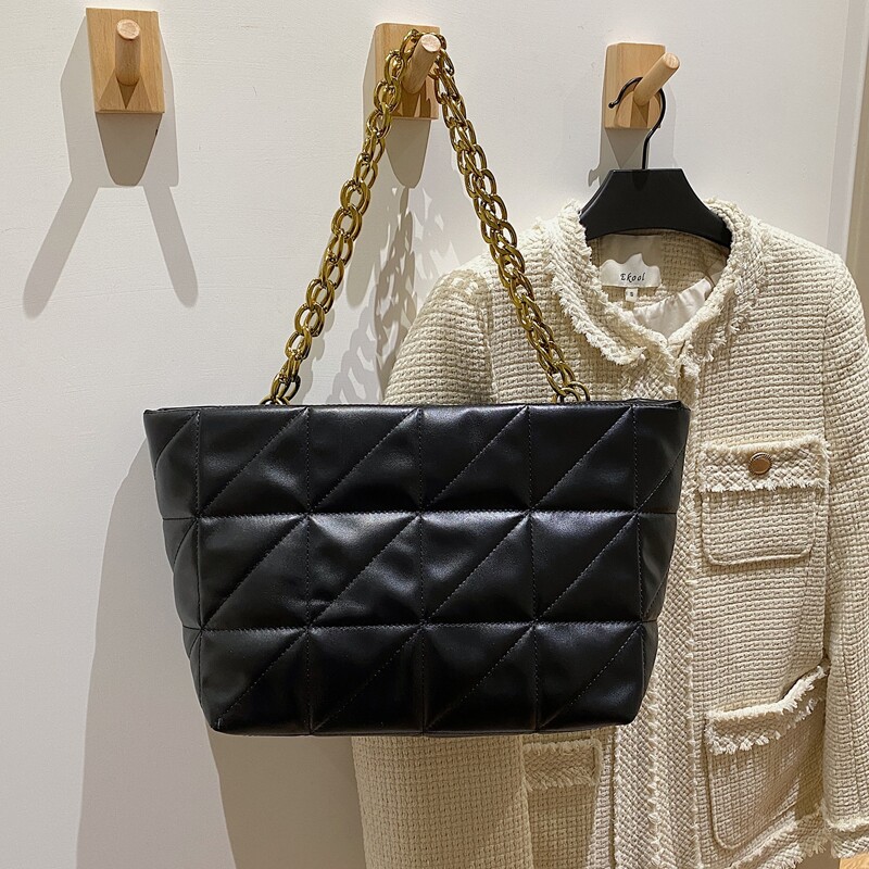 

Quilted Chain Tote Bag, Black