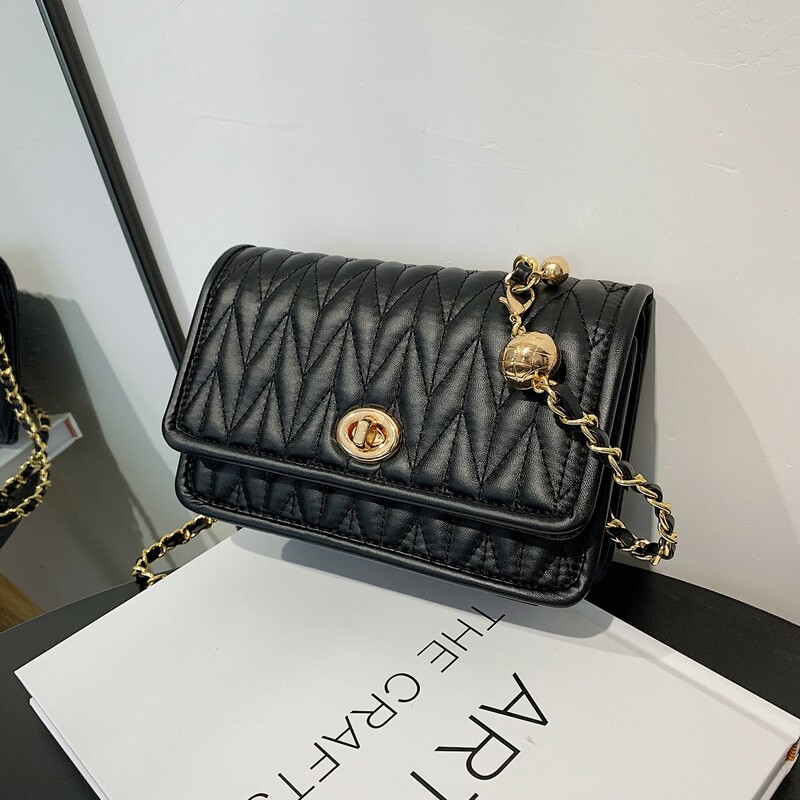 

Quilted Flap Crossbody Bag, Black