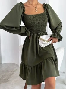 SHEIN LUNE Vestido de cuello cuadrado con corpiño con fruncido de manga con volante bajo con fruncido - Verde militar - Ver 5