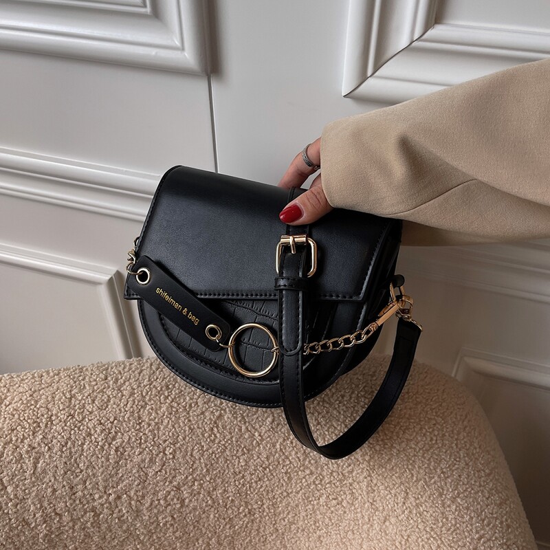 

Flap Crossbody Bag, Black