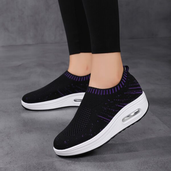 

Colorblock Slip On Knit Rocking Shoes, Black
