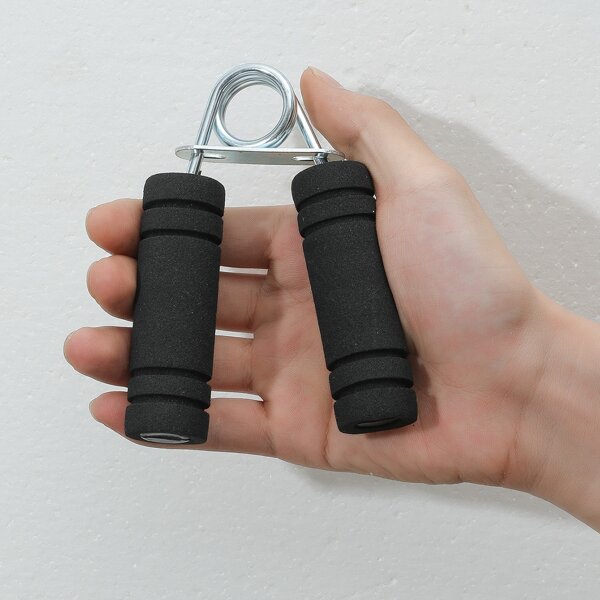 

A Shaped Training Grip, Black