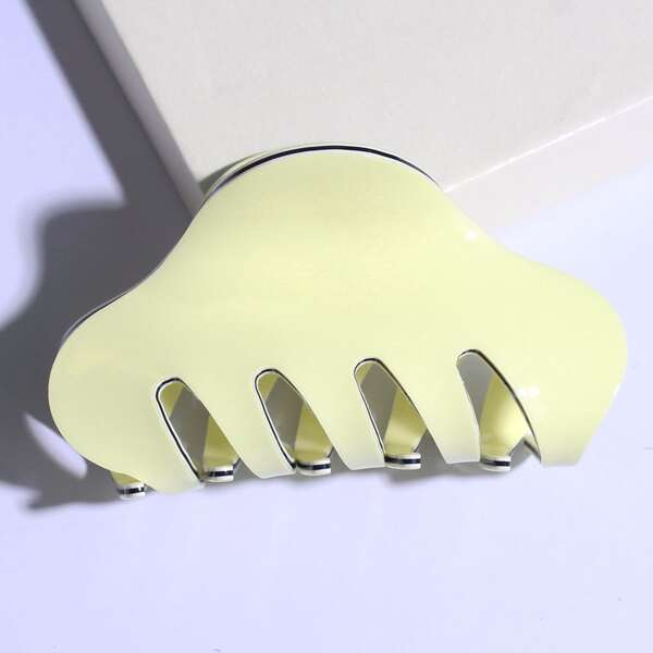 

Simple Hair Claw, Yellow