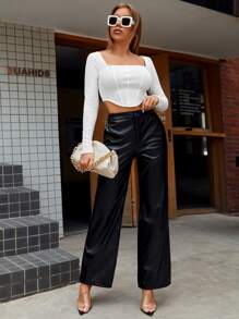 EURMUSE 方領不對稱下擺短款T恤 - 米色 - 查看 3