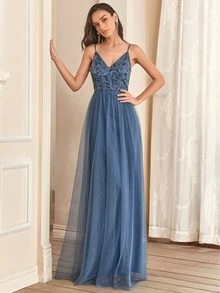 EVERPRETTY Sequins Embroidery Pattern Mesh Bridesmaid Dress - Dusty Blue - View 4