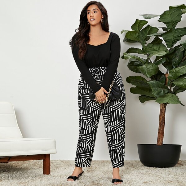 

Plus Scoop Neck Tee & Random Striped Belted Pants, Black and white