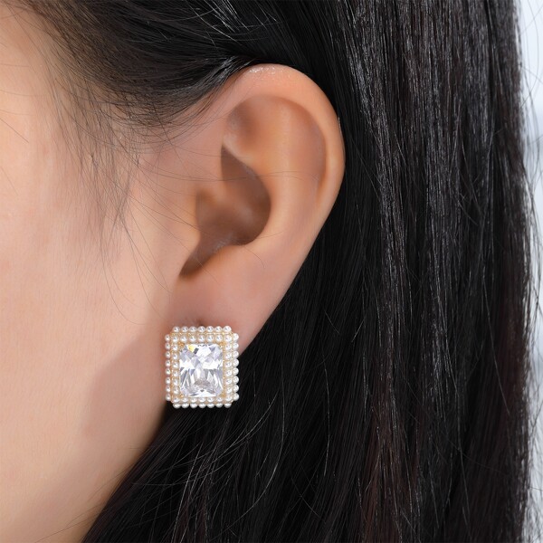 

14K Gold Plated Zircon Decor Earrings