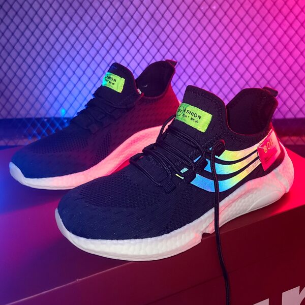 

Men Knit Detail Letter Patch Lace-up Front Sneakers, Blue