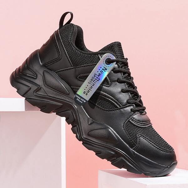 

Men Letter Tab Decor Mesh Panel Running Shoes, Black