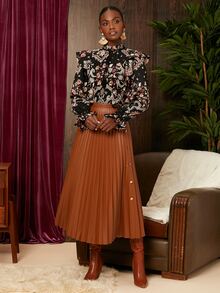 SHEIN VCAY 印花木耳褶皺邊繫帶領荷葉袖上衣