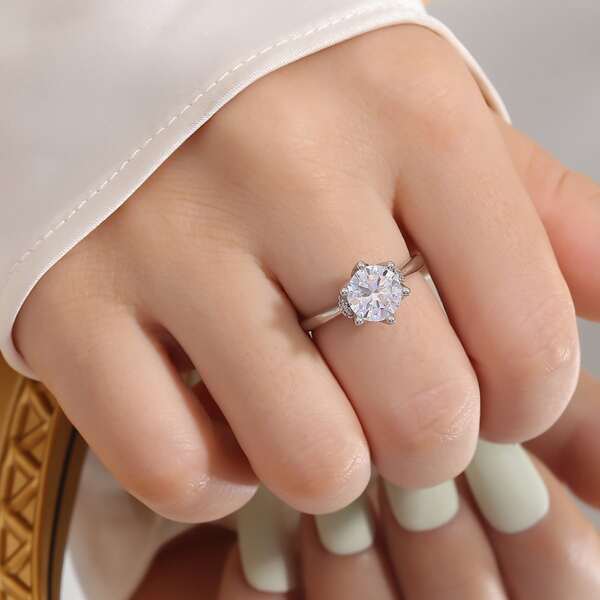 

Zircon Decor Ring, Silver