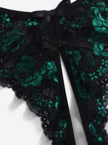 Classic Sexy Plus Lace Scallop Trim Crotchless Panty - Multicolor - View 5