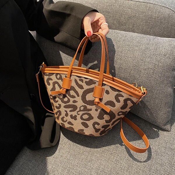 

Leopard Bucket Bag, Multicolor