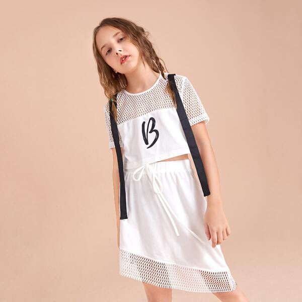 

Girls Letter Graphic Hollow Out Strap Top & Tie Front Skirt, White