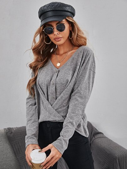 SHEIN Top con botón delantero cruzado unicolor