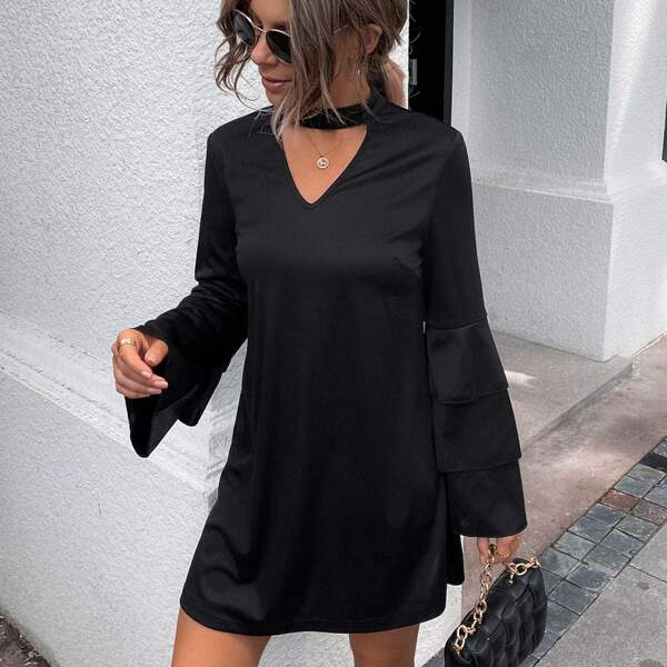 

Cut Out Front Layer Sleeve Dress, Black