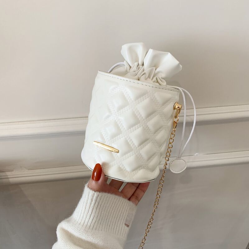 

Drawstring Bucket Bag, White