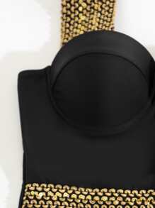 SHEIN Swim Jednoczęściowy kostium kąpielowy push-up z kontrastowym wykończeniem - Czarne - Zobacz 3