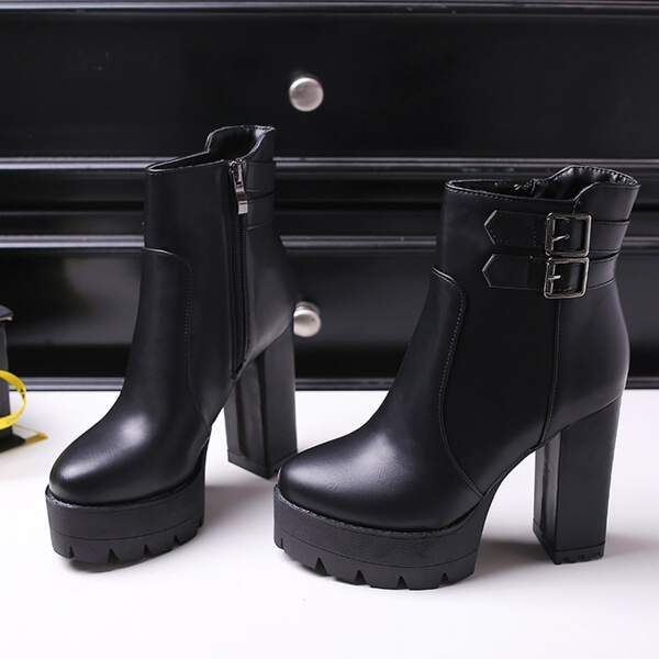 

Buckle Decor Platform Chunky Boots, Black