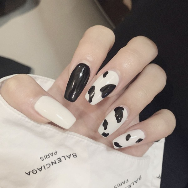 

24шт с коровьим принтом Накладные ногти & 1 лист лента & 1шт пилочка для ногтей, Многоцветный