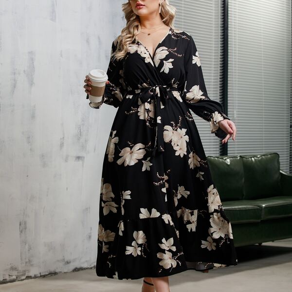 

Plus Floral Print Flounce Sleeve Belted Dress, Black