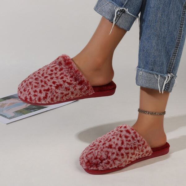 

Allover Graphic Fluffy Slippers, Multicolor