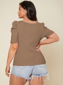 SHEIN Privé 大碼條紋針織大圓領泡泡袖T恤 - 駝色 - 查看 2