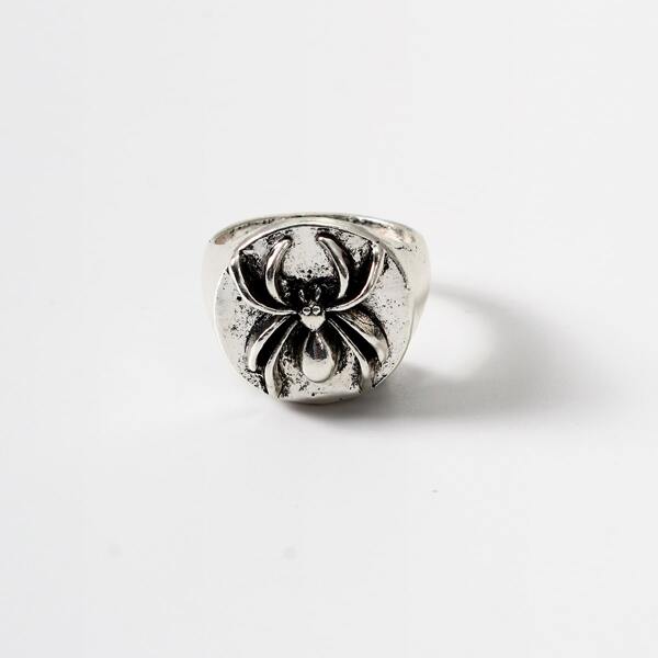 

Spider Detail Ring, Silver