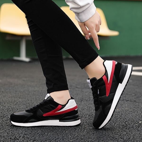 

Colorblock Lace-up Front Running Shoes, Black