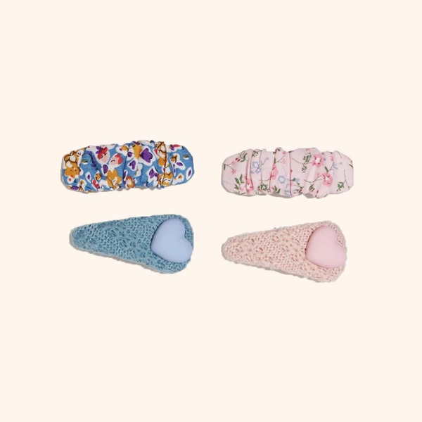

4pcs Girls Heart Decor Hair Clip, Multicolor