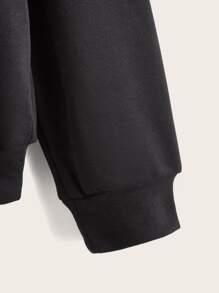 SHEIN Sudadera con hombros caídos y gráfico de eslogan para niño preadolescente - Negro - Ver 4