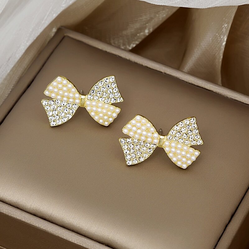 

Bow Stud Earrings, Gold
