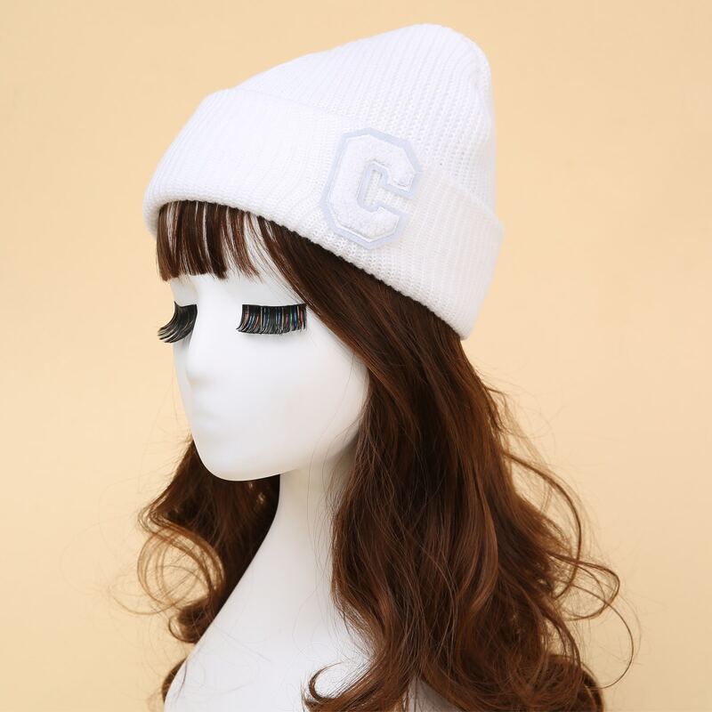 

Letter Patch Decor Beanie, White