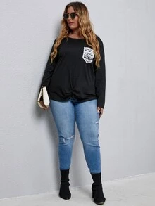 SHEIN Unity 加大花边贴花褶皱下摆 T 恤图案 T 恤女式上衣 - 黑色 - 查看 3