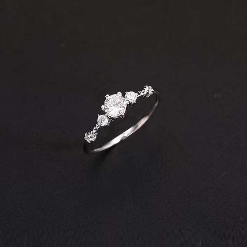 

Rhinestone Decor Ring, Silver