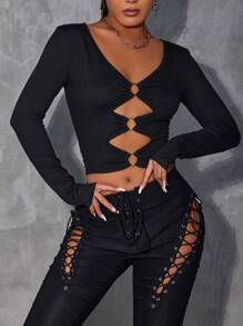 SHEIN Unity 鏤空金屬戒指前收褶短款上衣 - 黑色 - 查看 3