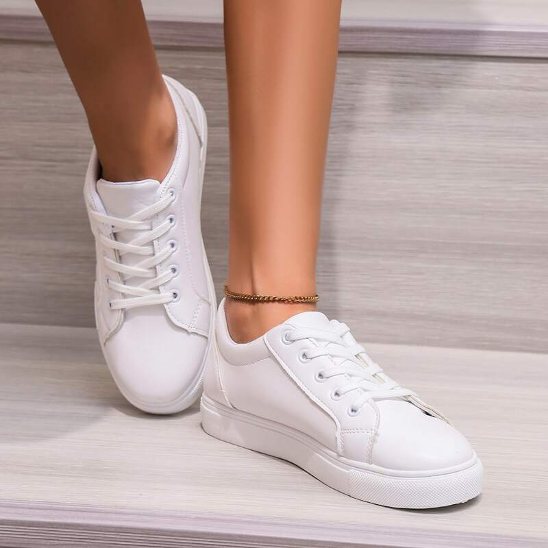 

Minimalist Lace Up Front Skate Shoes, White