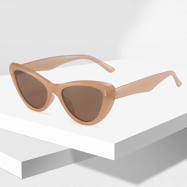 

Cat Eye Sunglasses