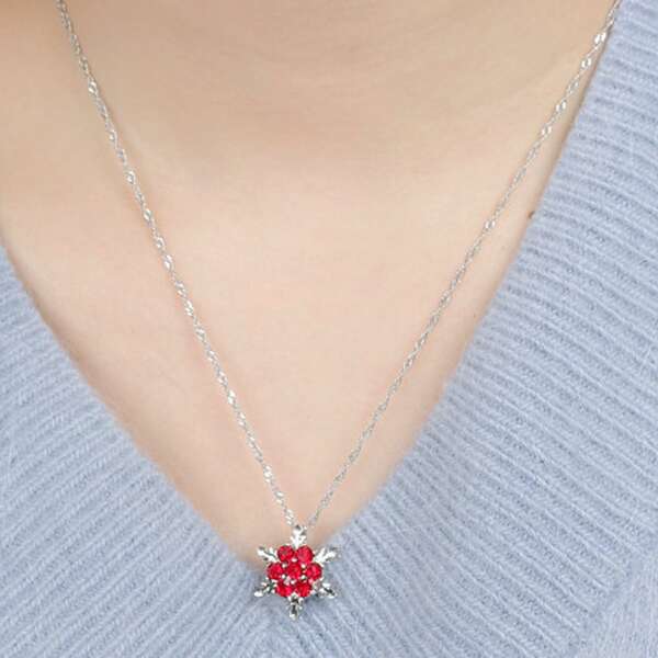 

Christmas Zircon Decor Snowflake Pendant Necklace, Multicolor