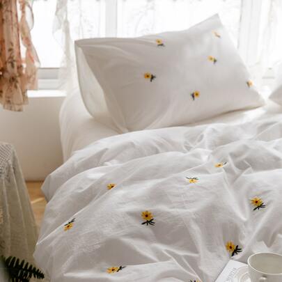 مجموعة غطاء لحاف مطرز بزهور أنيقة 100% بوليستر (بدون لحاف، تشمل 1 غطاء لحاف و2 كيس وسادة)، طقم بياضات بوليستر حديث مناسب لجميع الفصول، 3 قطع